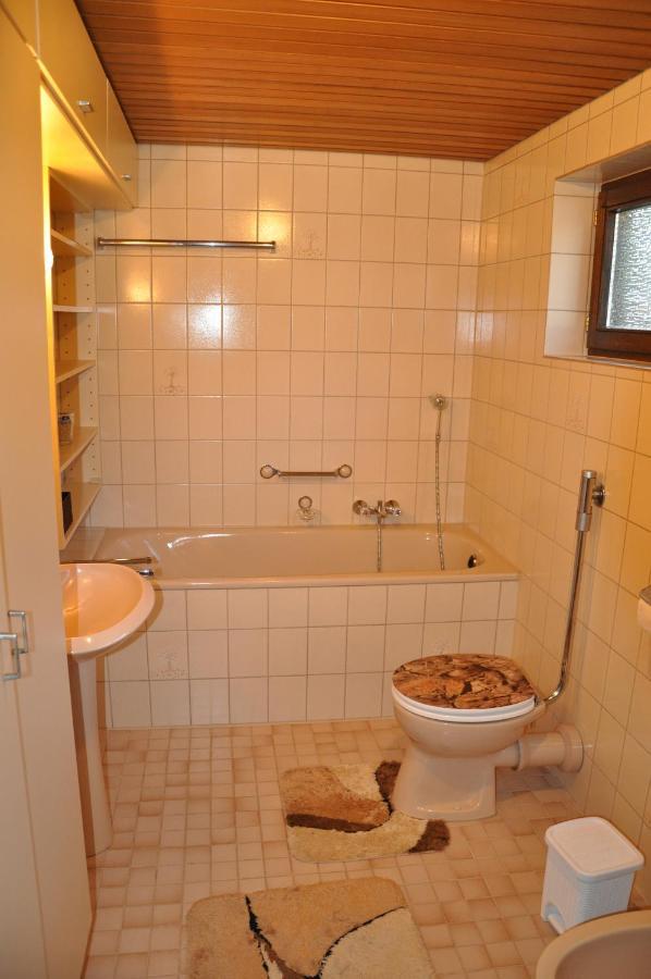 Apartamento Rentrisch Am Waldrand Sankt Ingbert Exterior foto